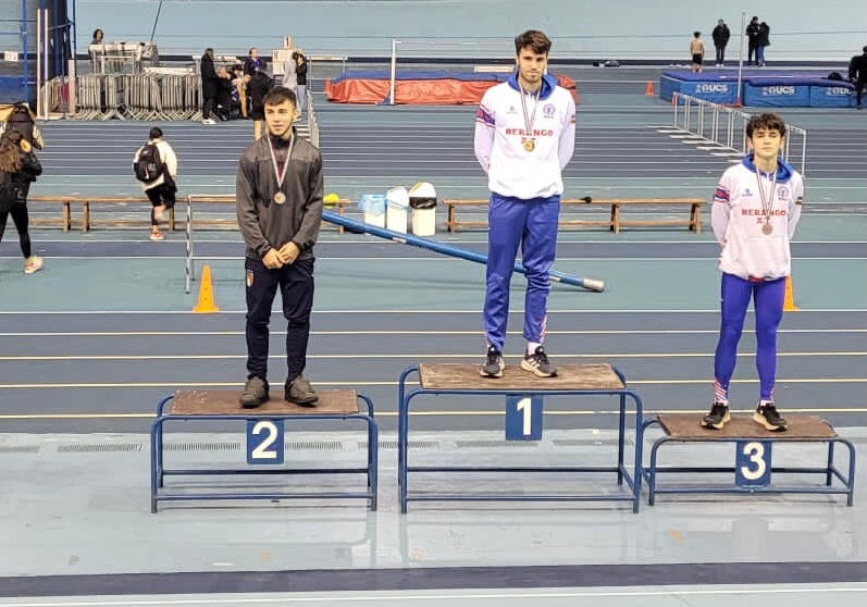 Gorka Piedra 800 metros campeon